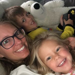 Meet your Posher, Stephanie